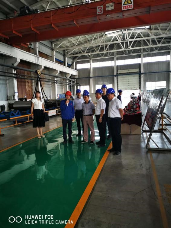 County Party Secretary Ren Dong and his delegation visited the research of Meixin Aluminum Industry